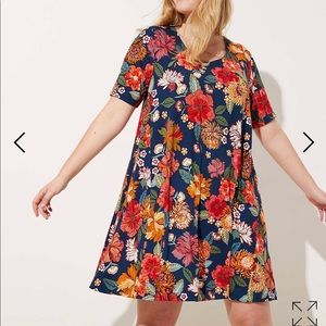 LOFT Plus Floral Short Sleeve Swing Dress